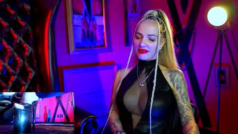 Snapshot of monicamaxwel chatting on 02.06.26 Monika online show from 02.06.26