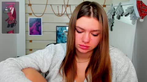 Monika online show from 12.12.24