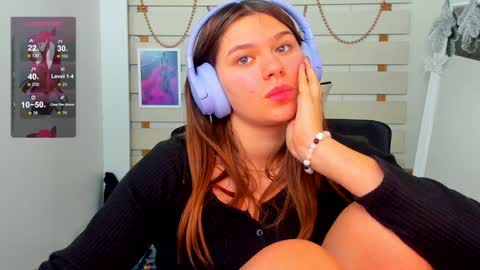 Monika online show from 12.30.24