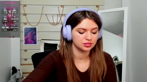 Monika online show from 01.18.25