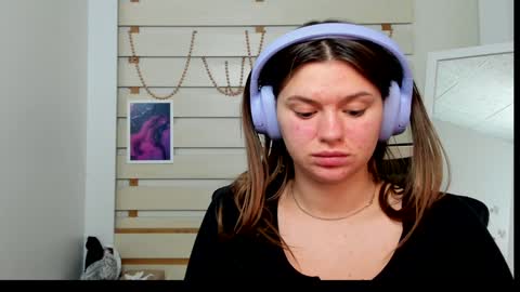 Monika online show from 01.22.25