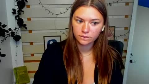 Snapshot of monika_youu chatting on 06.23.26 Monika online show from 06.23.26