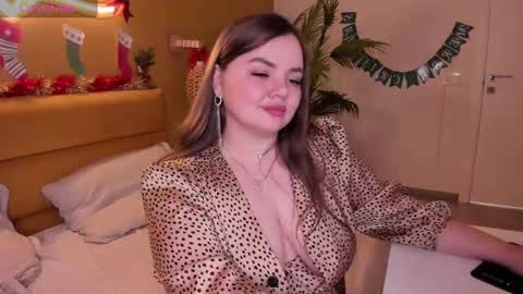 Monika online show from 01.13.25