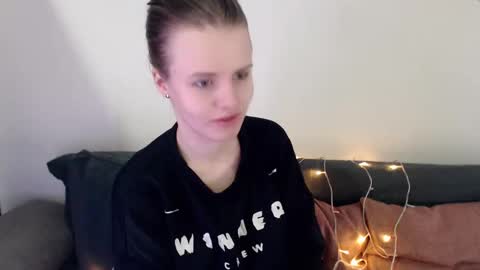 monikanaughty online show from 03.09.25