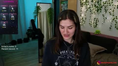 Monika online show from 10.11.25