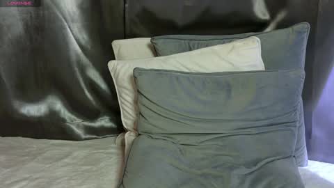 Ask me online show from 02.01.25