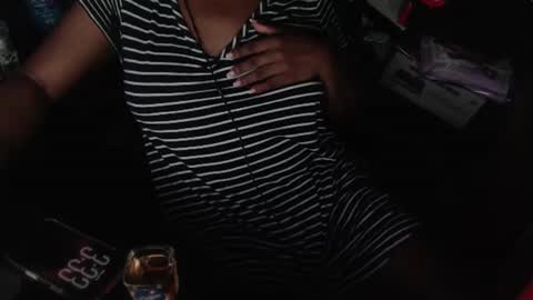 Monique Miles online show from 07.05.26