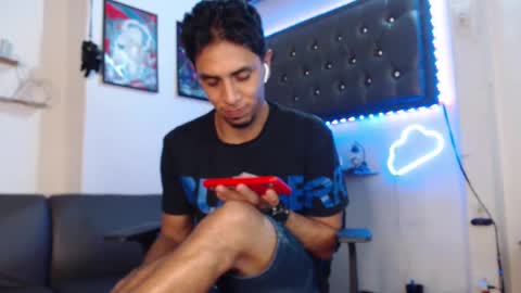 simon dice online show from 02.24.25