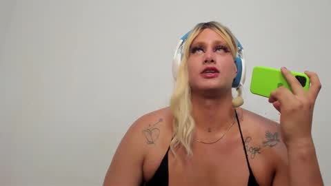 veronika ind online show from 02.27.25