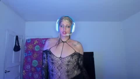 veronika ind online show from 03.04.25