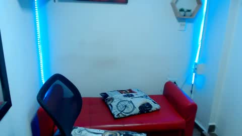 monserrat_diva online show from 03.30.26