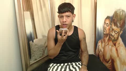 Snapshot of monsoon_the_best chatting on 09.18.25 monsoon_the_best online show from 09.18.25