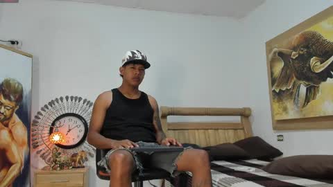 Snapshot of monsoon_the_best chatting on 05.05.26 monsoon_the_best online show from 05.05.26