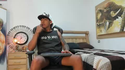 Snapshot of monsoon_the_best chatting on 05.13.26 monsoon_the_best online show from 05.13.26