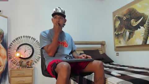 Snapshot of monsoon_the_best chatting on 05.21.26 monsoon_the_best online show from 05.21.26