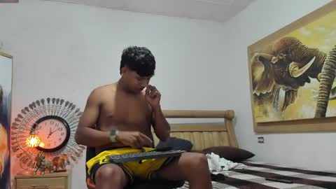 Snapshot of monsoon_the_best chatting on 05.22.26 monsoon_the_best online show from 05.22.26