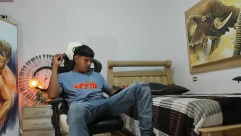 Snapshot of monsoon_the_best chatting on 06.05.26 monsoon_the_best online show from 06.05.26