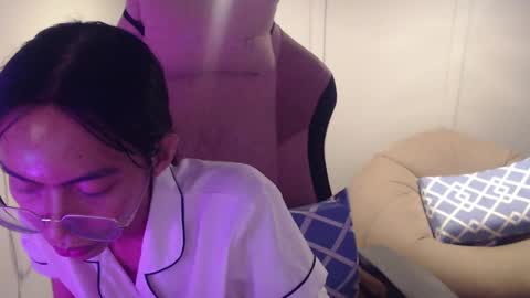 Snapshot of monstercockselfsuck chatting on 01.31.25 ELYSE A SIMPLE GIRL online show from 01.31.25