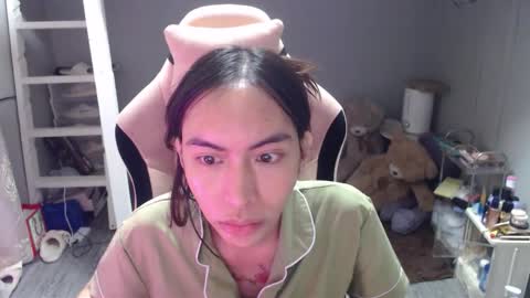 ELYSE A SIMPLE GIRL online show from 12.17.25