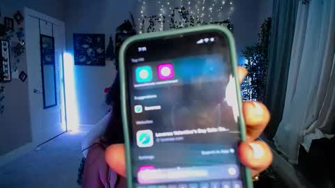 Snapshot of monstrumologist chatting on 02.18.25 Lydia Mooney online show from 02.18.25