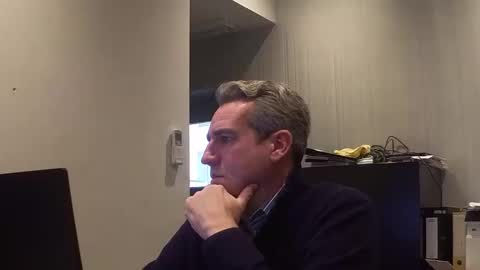 Snapshot of montygx chatting on 01.28.25 Monty G online show from 01.28.25