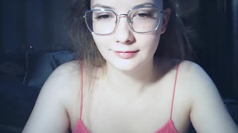 moodiemira online show from 02.06.26