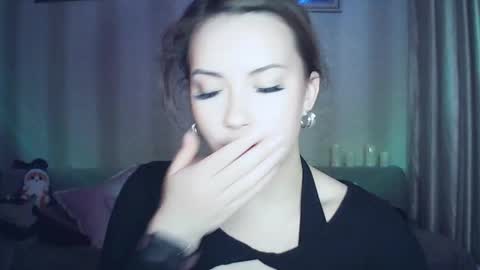 moodiemira online show from 02.25.26