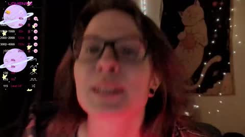 Snapshot of moon__girl chatting on 03.24.26 Roxy online show from 03.24.26