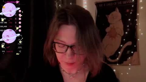 Snapshot of moon__girl chatting on 03.26.26 Roxy online show from 03.26.26