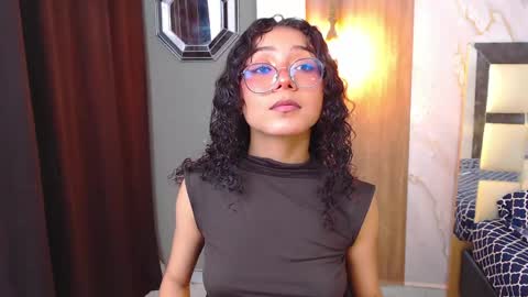 moon_and_fire_ online show from 04.13.26