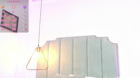Moon online show from 04.30.26