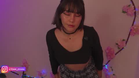 Snapshot of moon_eyess chatting on 03.27.26 Im a independent model Welcome online show from 03.27.26