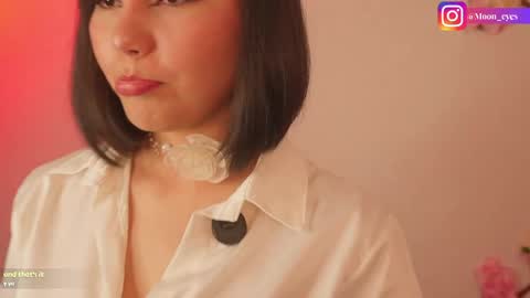 Snapshot of moon_eyess chatting on 05.12.26 Im a independent model Welcome online show from 05.12.26