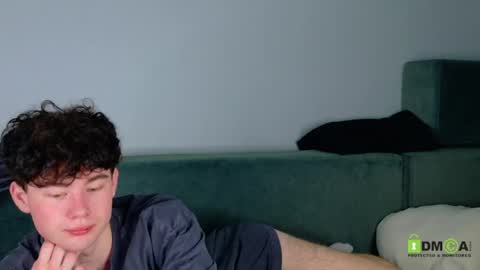 moon_gloww online show from 04.15.26