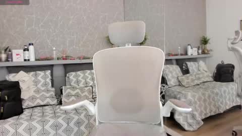 Snapshot of moon_lightt9 chatting on 05.30.26 Sarah online show from 05.30.26