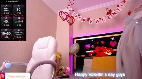 Snapshot of moon_water__ chatting on 02.14.25 Moon Water online show from 02.14.25