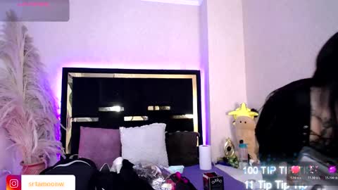 Snapshot of moon_water__ chatting on 11.12.25 Moon Water online show from 11.12.25