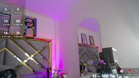 Snapshot of moon_water__ chatting on 04.18.26 Moon Water online show from 04.18.26