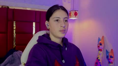 Snapshot of moon_winy chatting on 04.10.26 Winy online show from 04.10.26