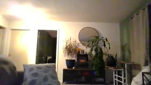 moonbutterfly94 online show from 11.01.25