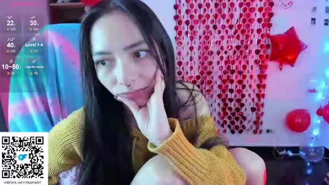 Snapshot of moonlady_ chatting on 02.22.25 MOON online show from 02.22.25