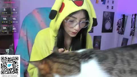 MOON  online show from 10.28.25