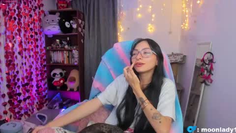 MOON  online show from 04.14.26