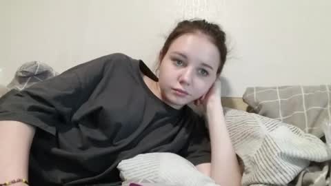 Snapshot of moonlightpoison chatting on 06.05.26 moonlightpoison online show from 06.05.26