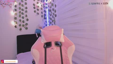 moonliight__ online show from 02.22.25