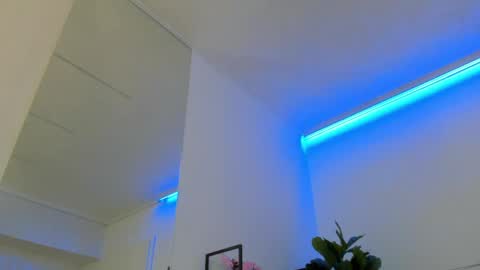 Moon Shard online show from 04.07.26