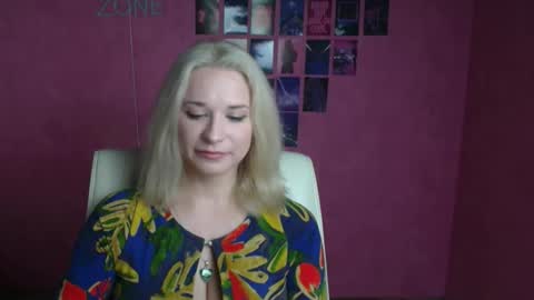 Susanna online show from 04.10.26