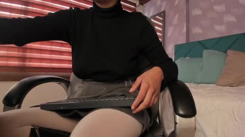 Snapshot of moony_14 chatting on 01.24.25 Michelle online show from 01.24.25