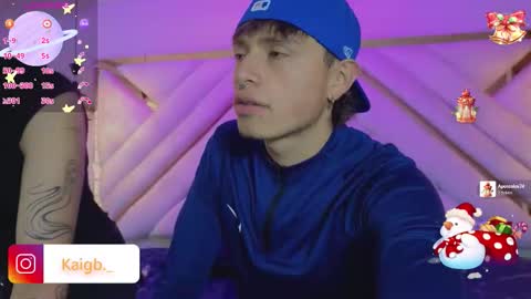 Snapshot of moonydemianvg chatting on 12.22.25 Moon Y Demian online show from 12.22.25