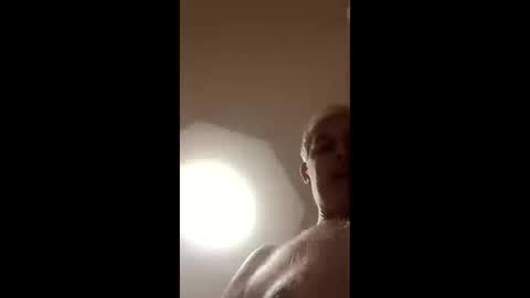 moos1 online show from 09.29.25